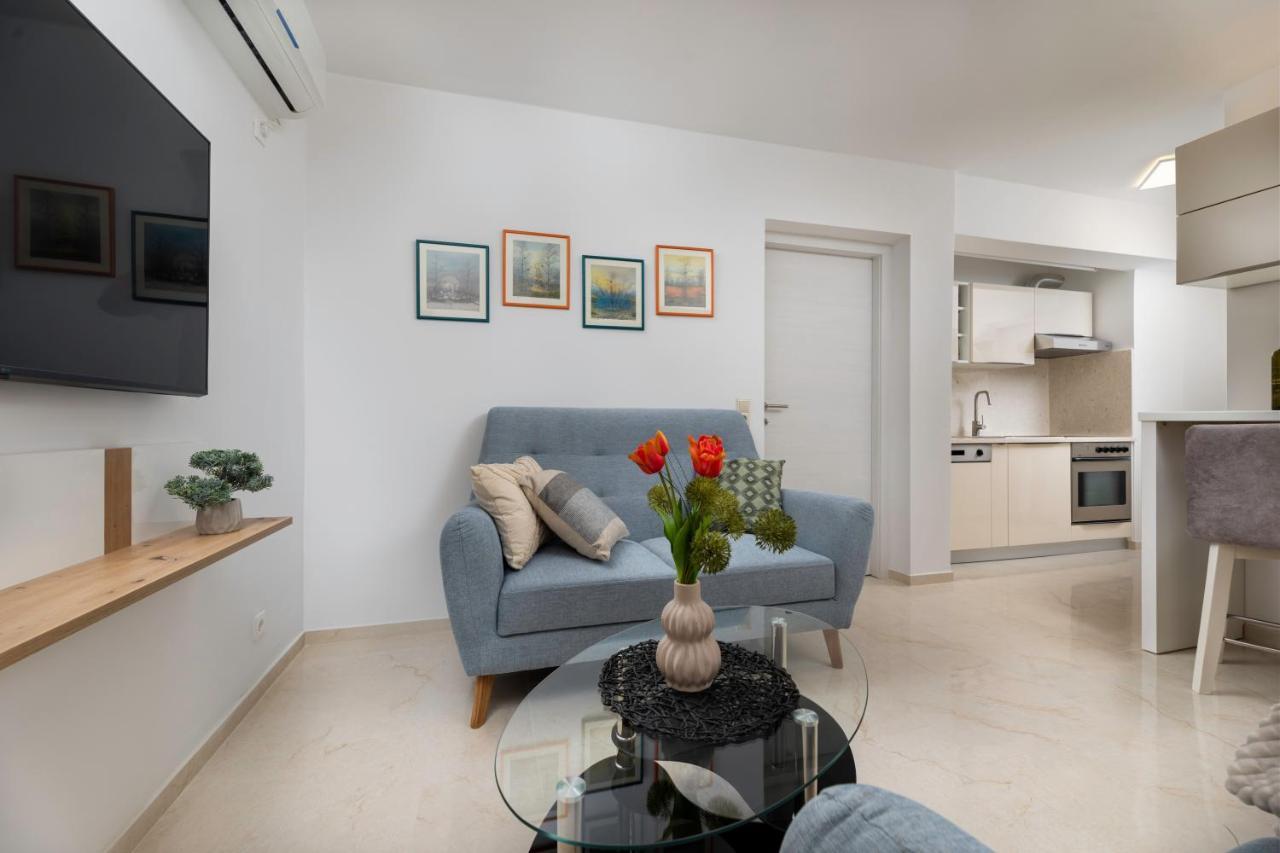 Apartman "Ela" Njivice Exteriér fotografie